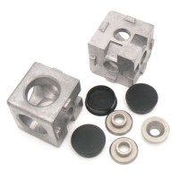 10458 | 3D кубічний з'єднувач до профілів 40